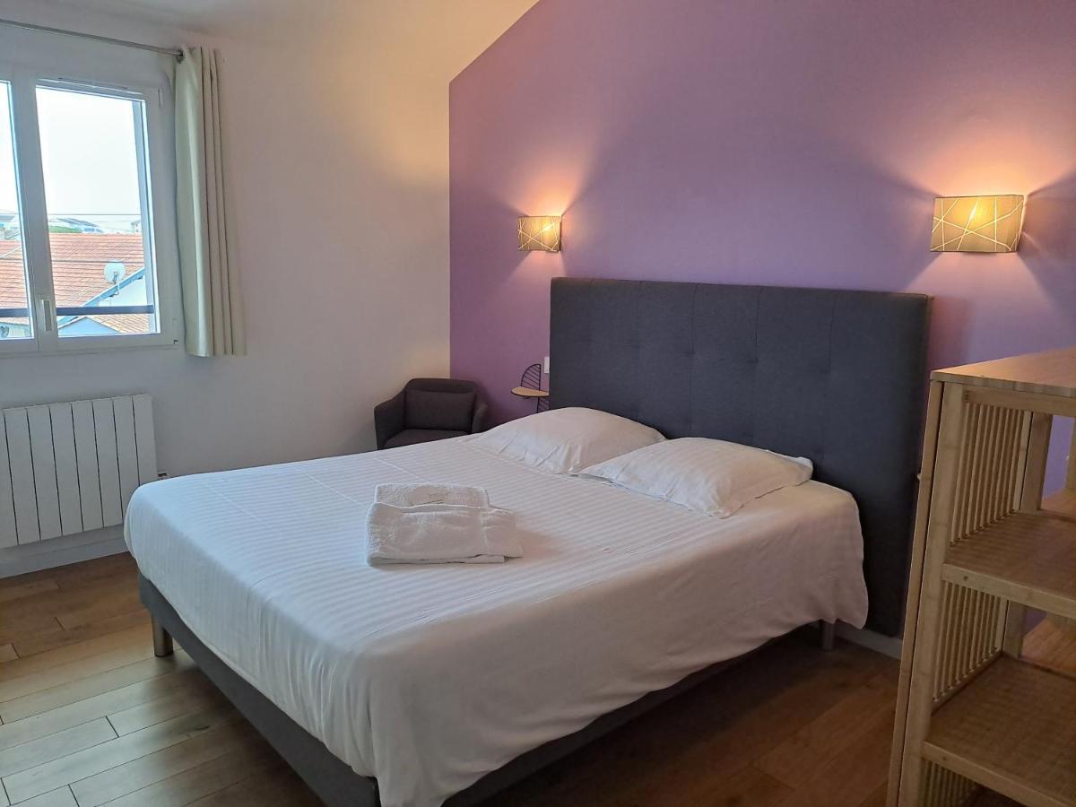Hotel L'Auberge Canaulaise Lacanau Kültér fotó
