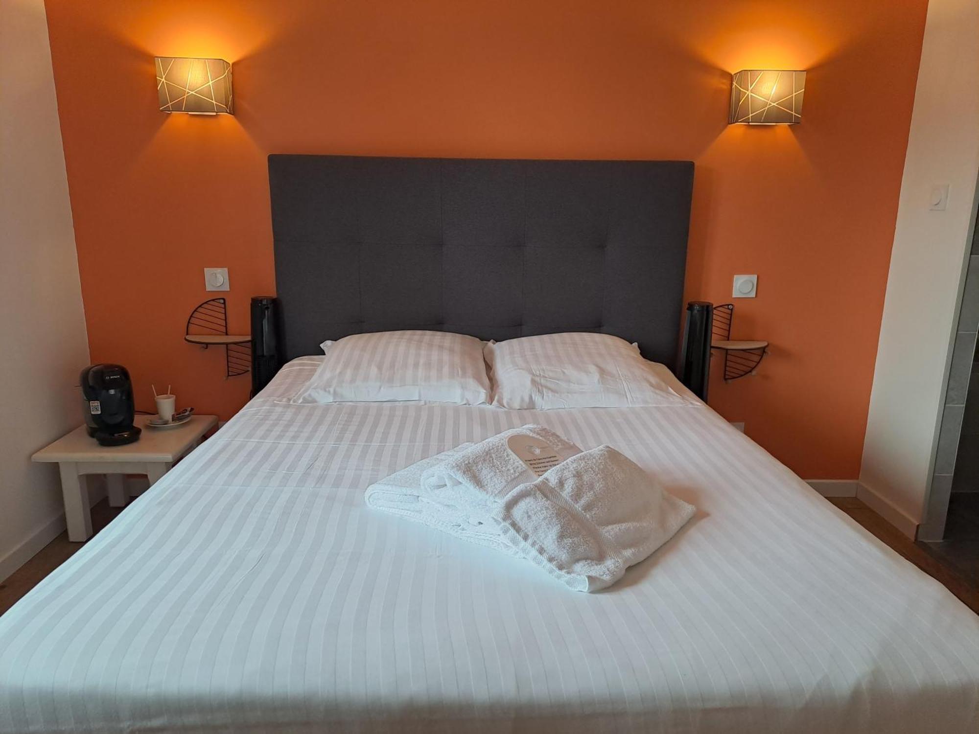 Hotel L'Auberge Canaulaise Lacanau Kültér fotó